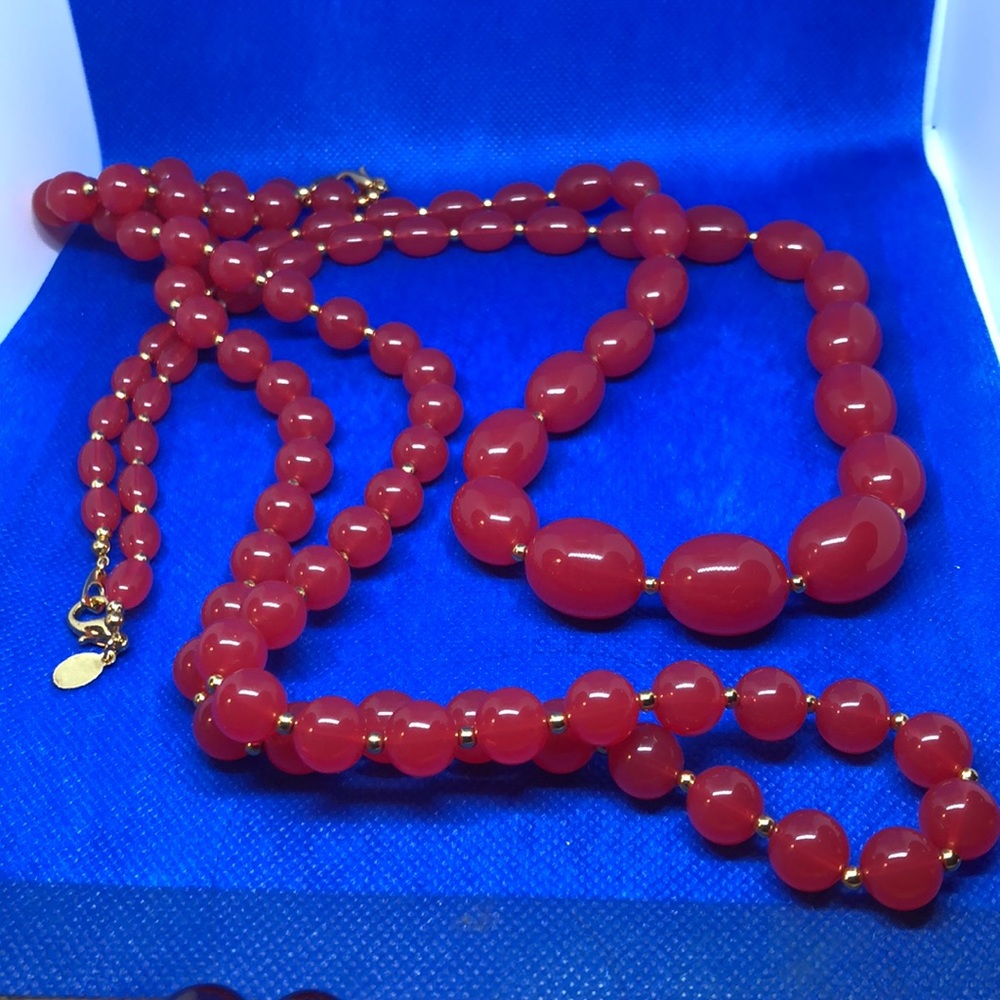 ❤️💗❤️2 Joan Rivers Necklaces - Picture 4 of 10